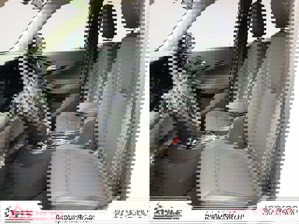 Used 2024 Buick Encore GX Preferred image 9