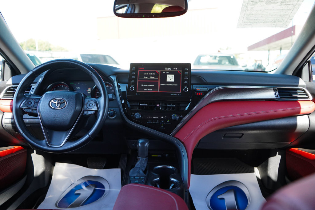 Used 2024 Toyota Camry XSE FWD image 9