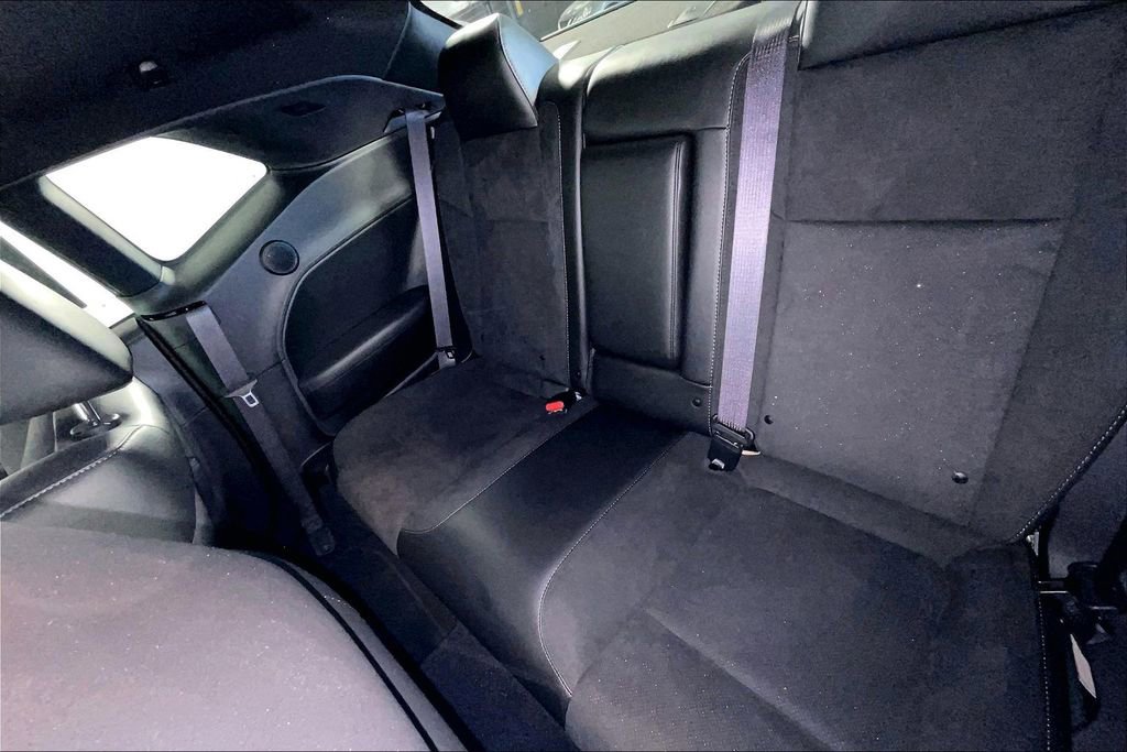 Used 2023 Dodge Challenger R/T w/ Plus Package image 36