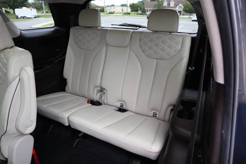 Used 2020 Hyundai Palisade Limited image 17