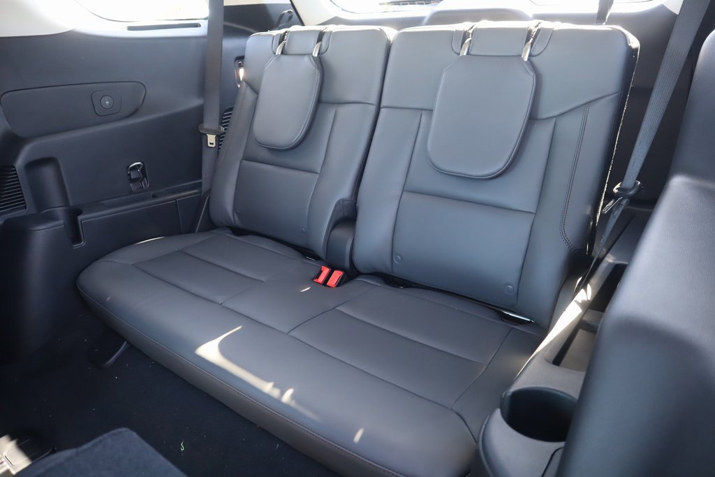 New 2026 Ford Explorer Active w/ Active Comfort Package image 14