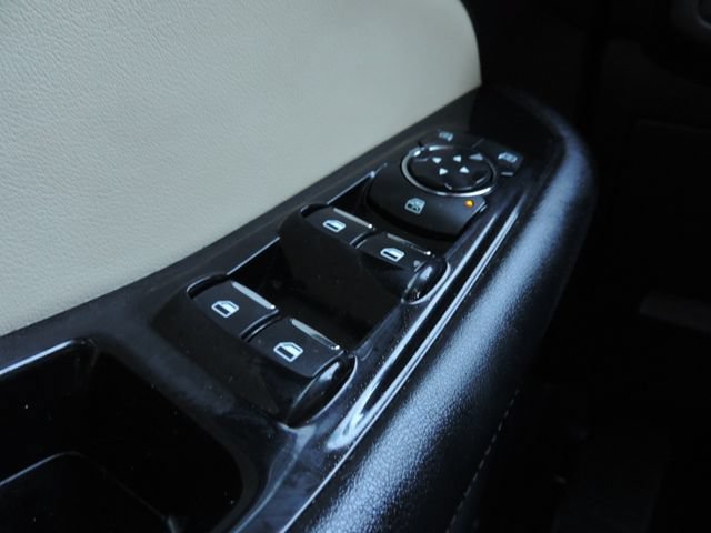 Used 2020 Ford Edge SEL w/ Convenience Package FWD image 27