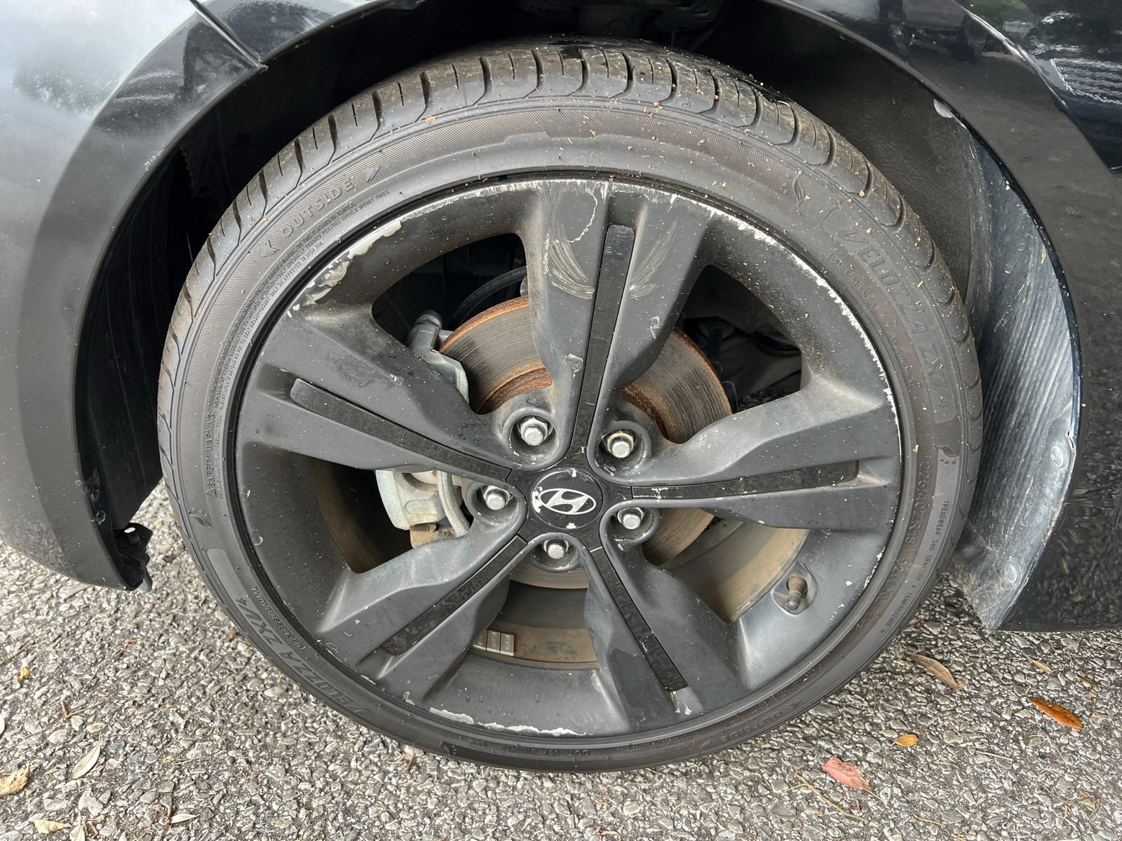 Used 2016 Hyundai Veloster w/ Option Group 02 image 32