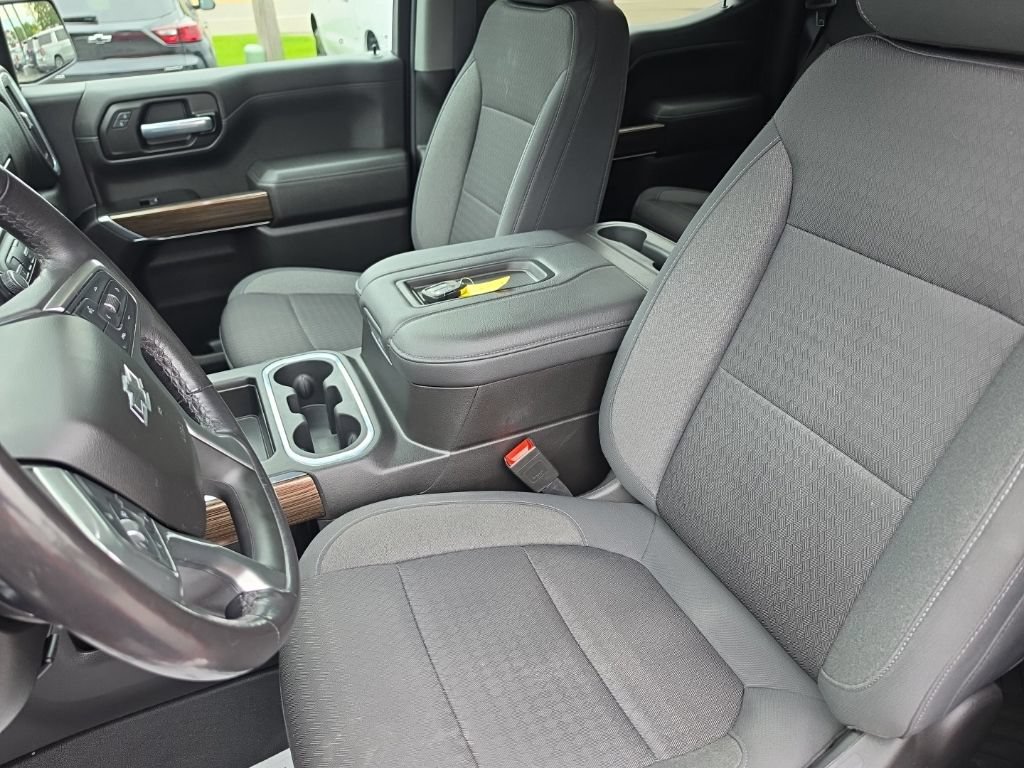 Used 2021 Chevrolet Silverado 1500 LT Trail Boss w/ Convenience Package II AWD/4WD image 21