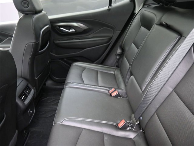 Used 2023 GMC Terrain SLT w/ Elevation Edition image 22