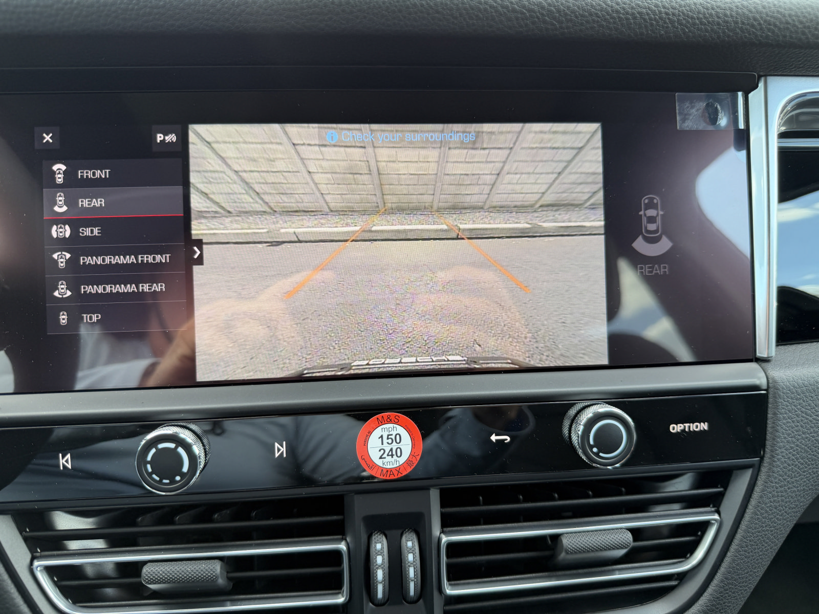 New 2026 Porsche Macan AWD/4WD image 25