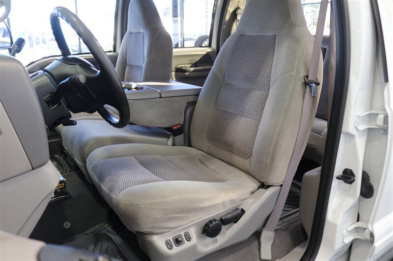 Used 2001 Ford F250 XLT AWD/4WD image 18