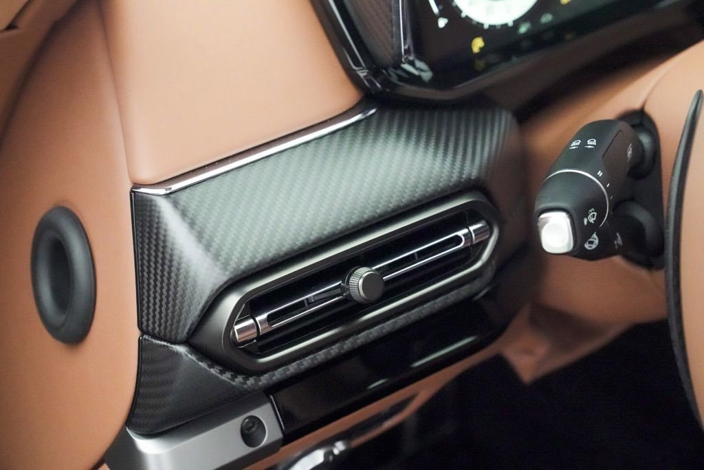 New 2026 Aston Martin V8 Vantage S image 43