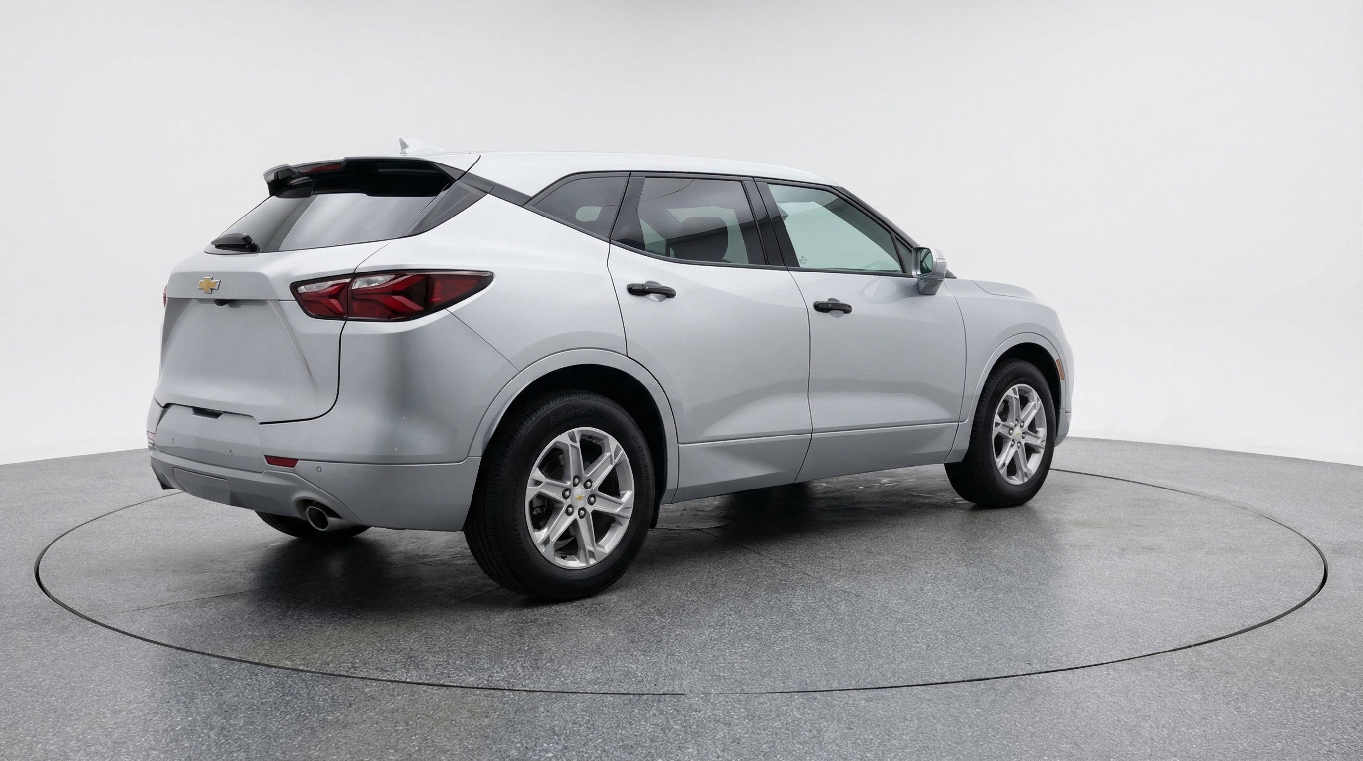 Used 2025 Chevrolet Blazer LT image 9