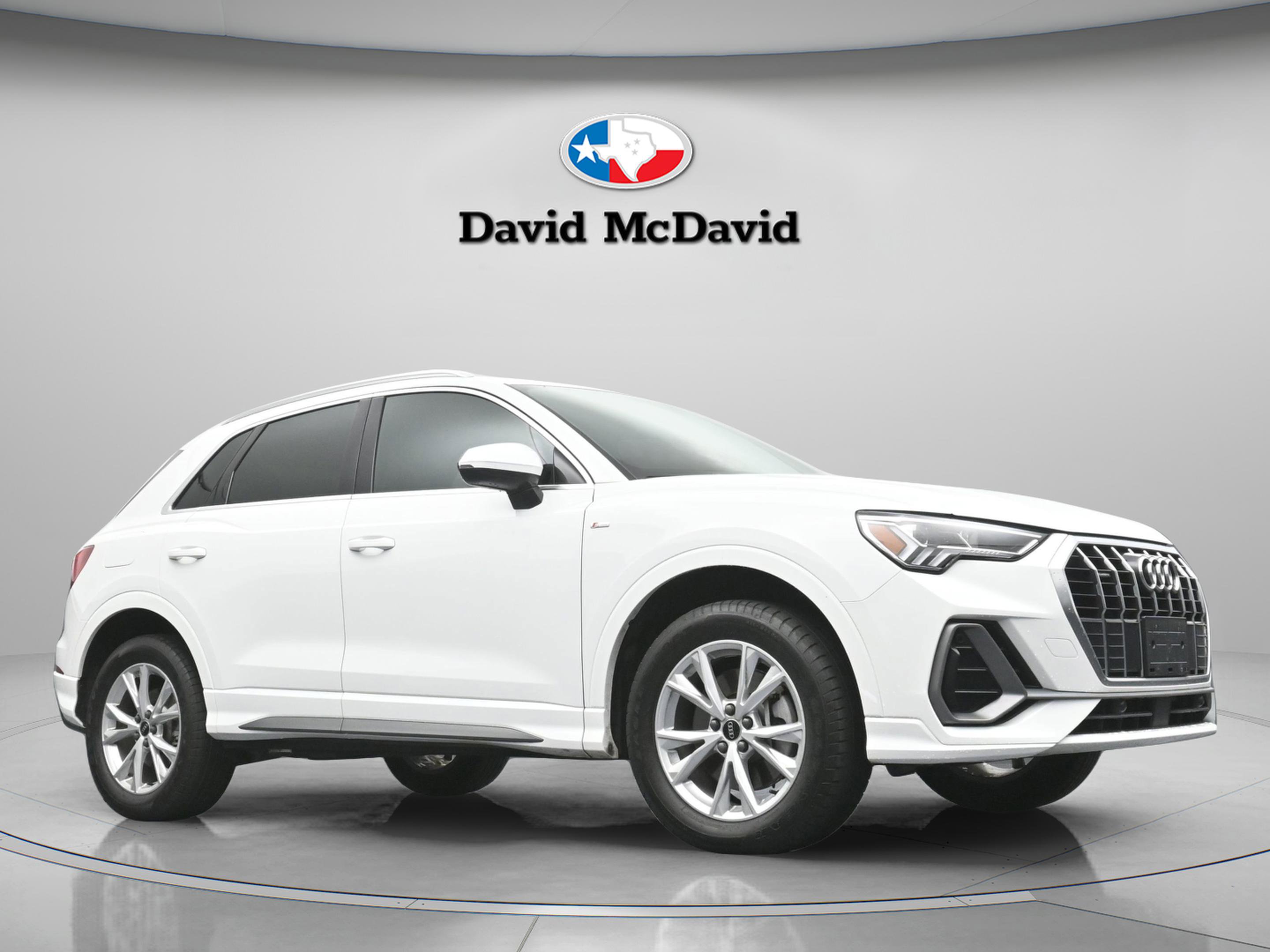 Used 2023 Audi Q3 2.0T Premium w/ Convenience Package AWD/4WD image 28