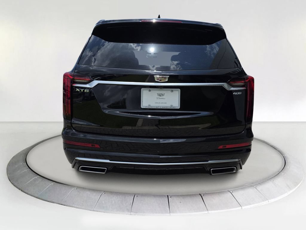 New 2025 Cadillac XT6 Premium Luxury FWD image 4