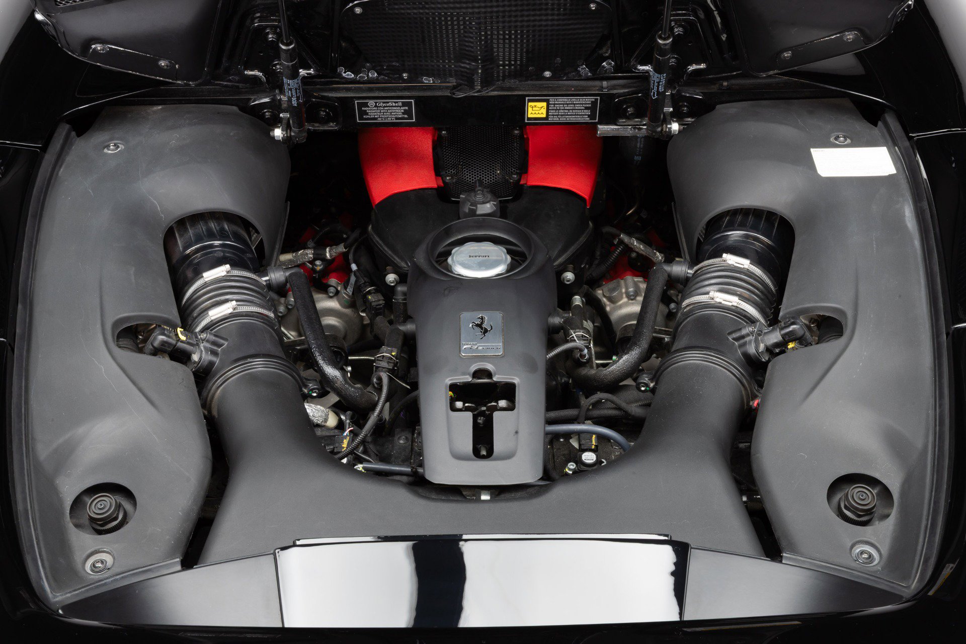 Certified 2021 Ferrari F8 Tributo image 95