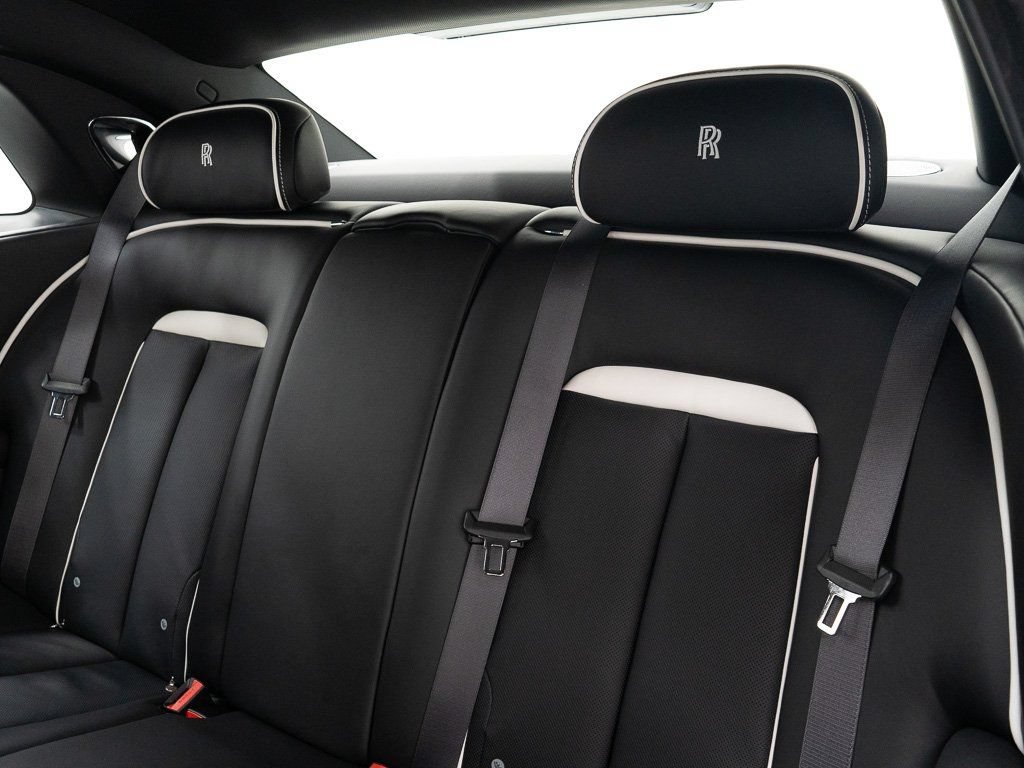 Used 2025 Rolls-Royce Ghost AWD/4WD image 25