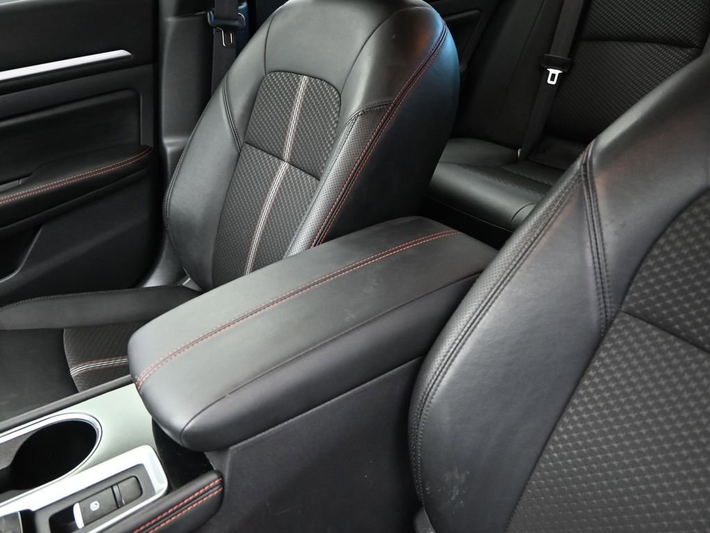 Used 2024 Nissan Altima 2.5 SR image 14