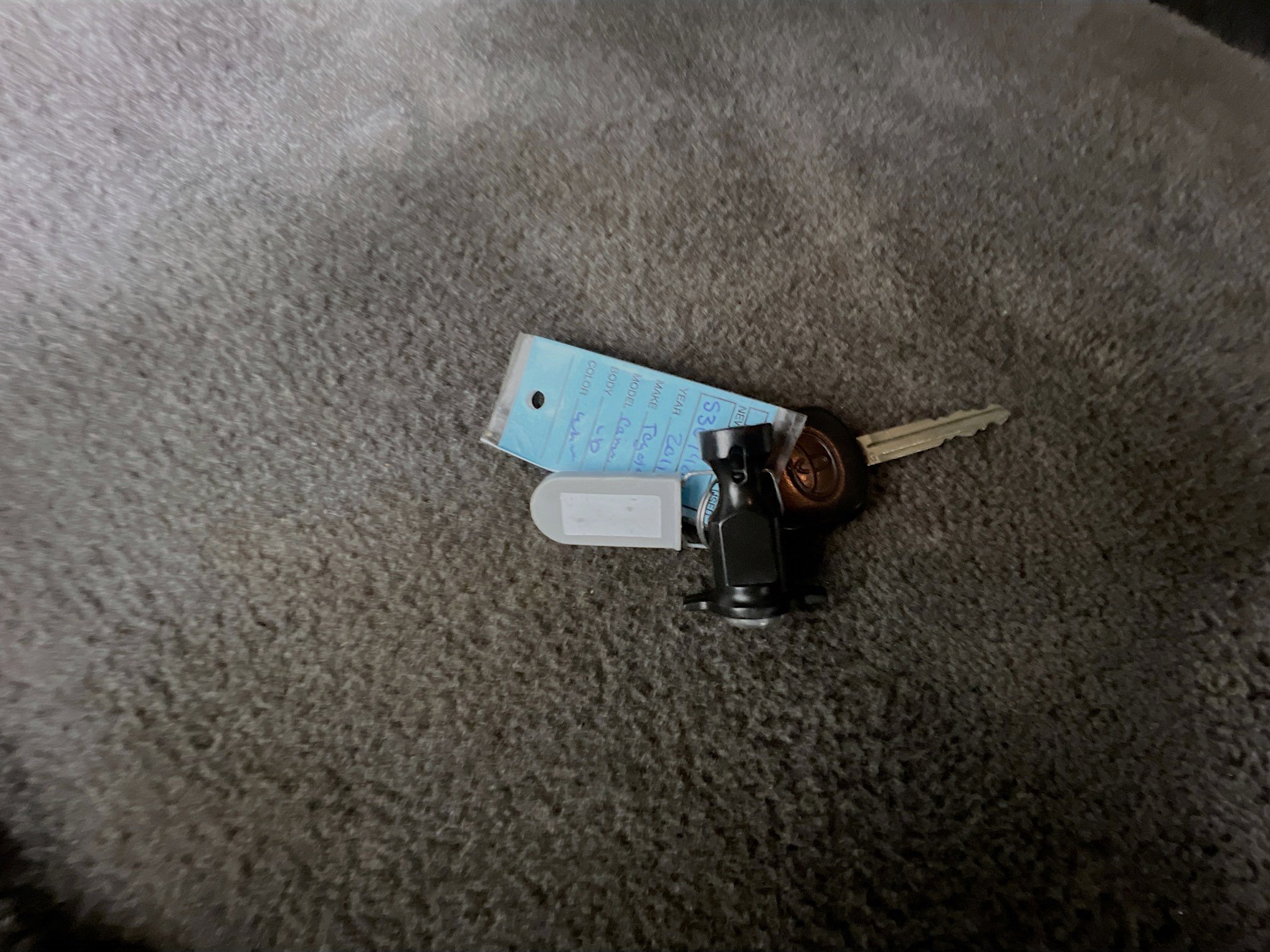 Used 2011 Toyota Camry LE image 34