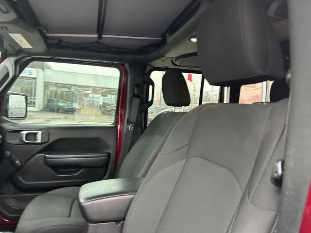 Used 2021 Jeep Wrangler Unlimited Sport AWD/4WD image 12