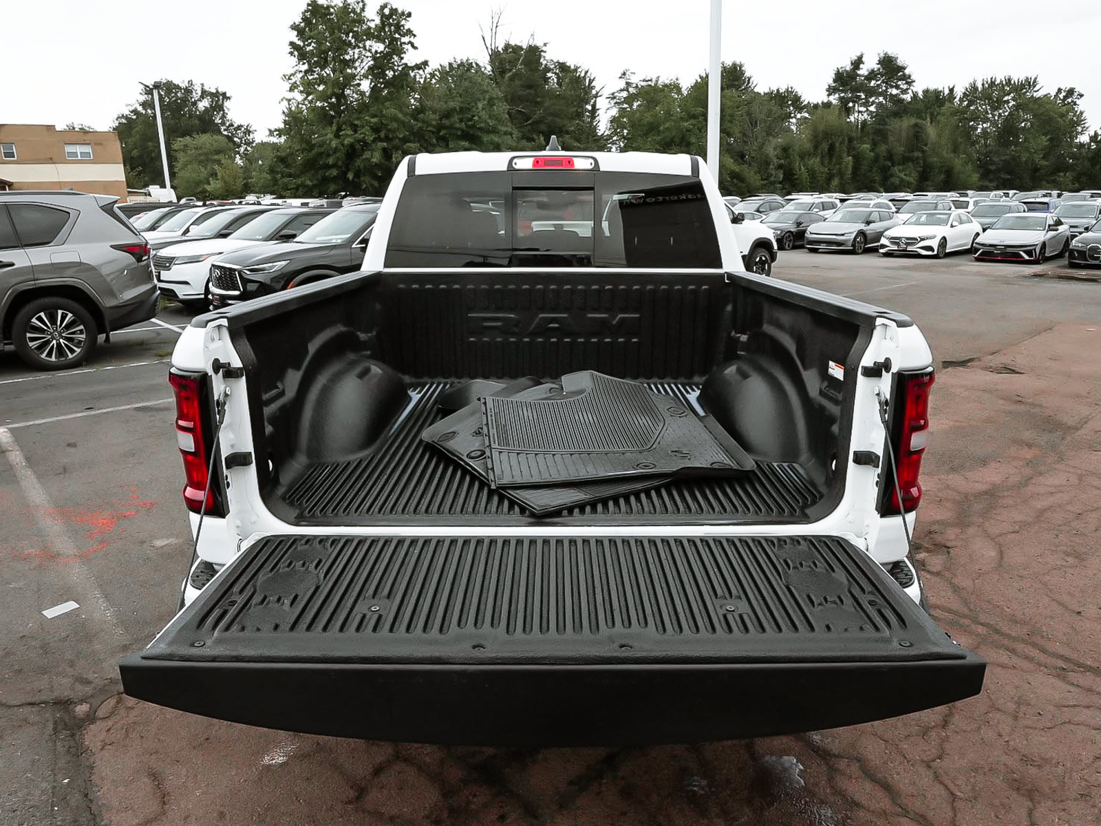 Used 2025 RAM 1500 Big Horn AWD/4WD image 50