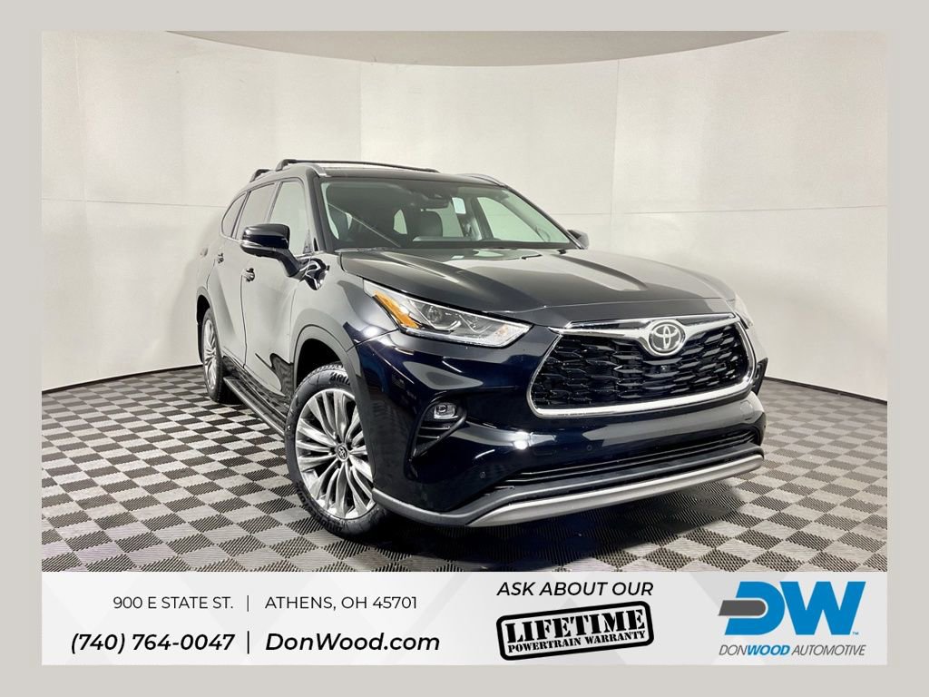 New 2026 Toyota Highlander Platinum image 1