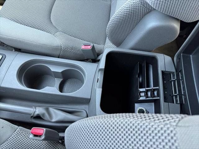 Used 2012 Nissan Frontier SV AWD/4WD image 87