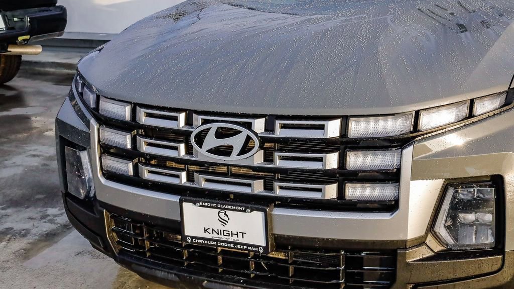 Used 2025 Hyundai Santa Cruz SEL image 6