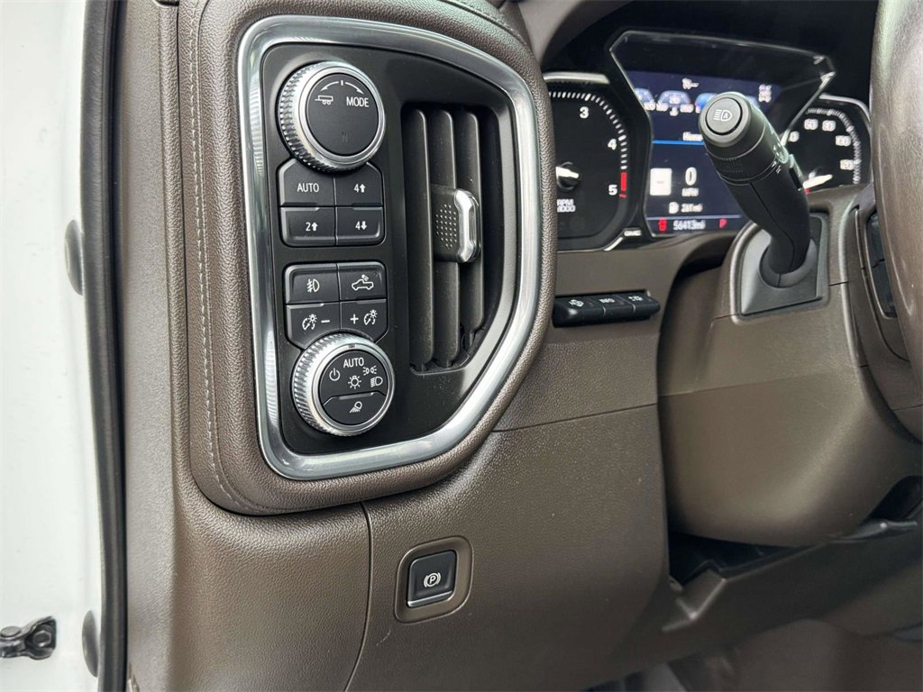Used 2023 GMC Sierra 2500 Denali w/ Denali Ultimate Package image 11