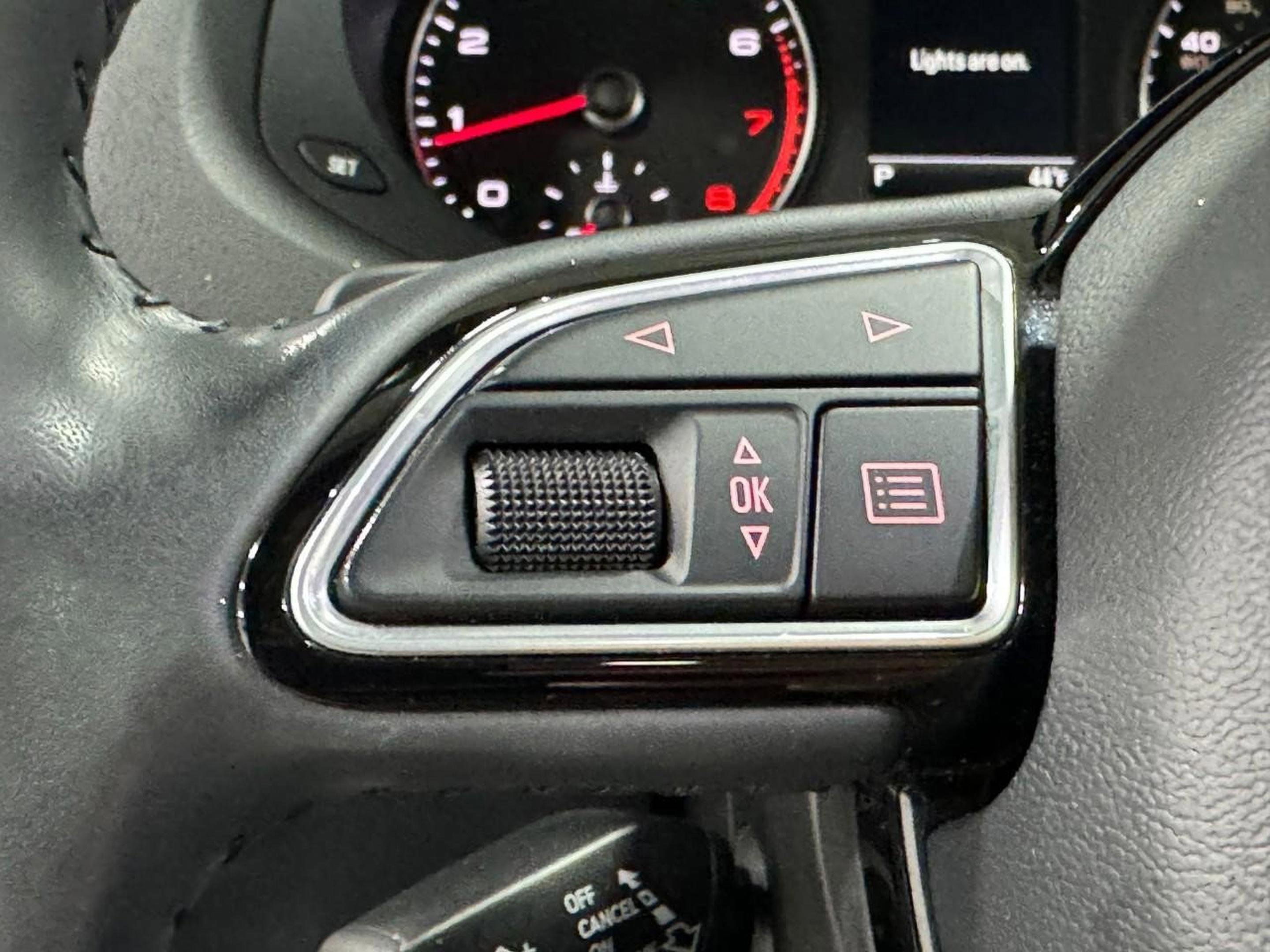 Used 2018 Audi Q3 2.0T Premium Plus image 28