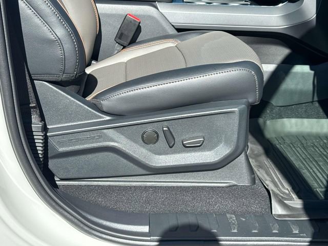 New 2025 Ford F150 Lariat w/ Equipment Group 501A Mid image 15