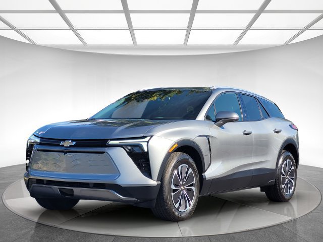 Used 2024 Chevrolet Blazer EV LT AWD/4WD image 8