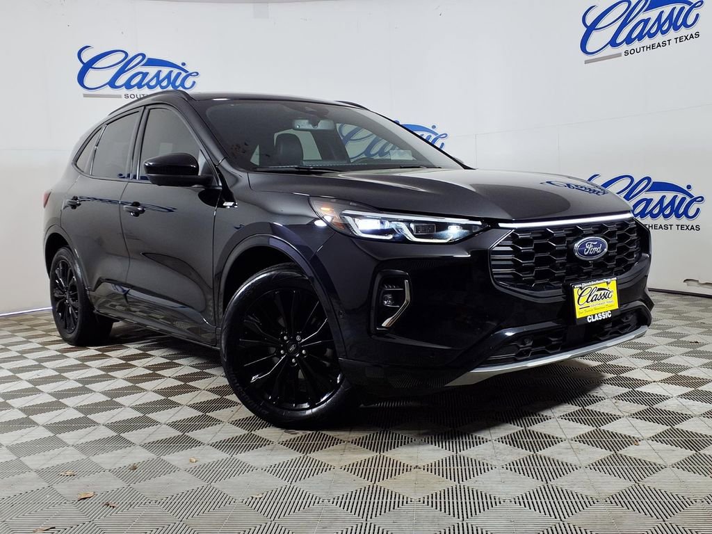 Used 2023 Ford Escape ST-Line Elite w/ Premium Technology Package image 1