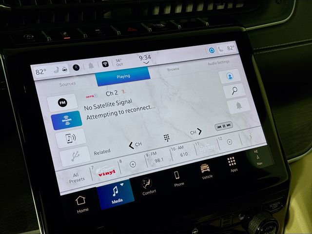 Used 2024 Jeep Grand Cherokee Limited image 19