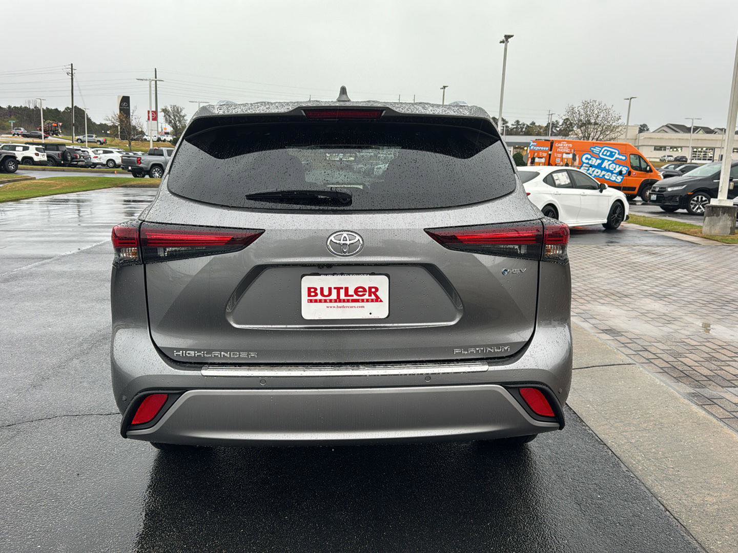 New 2026 Toyota Highlander Platinum image 4