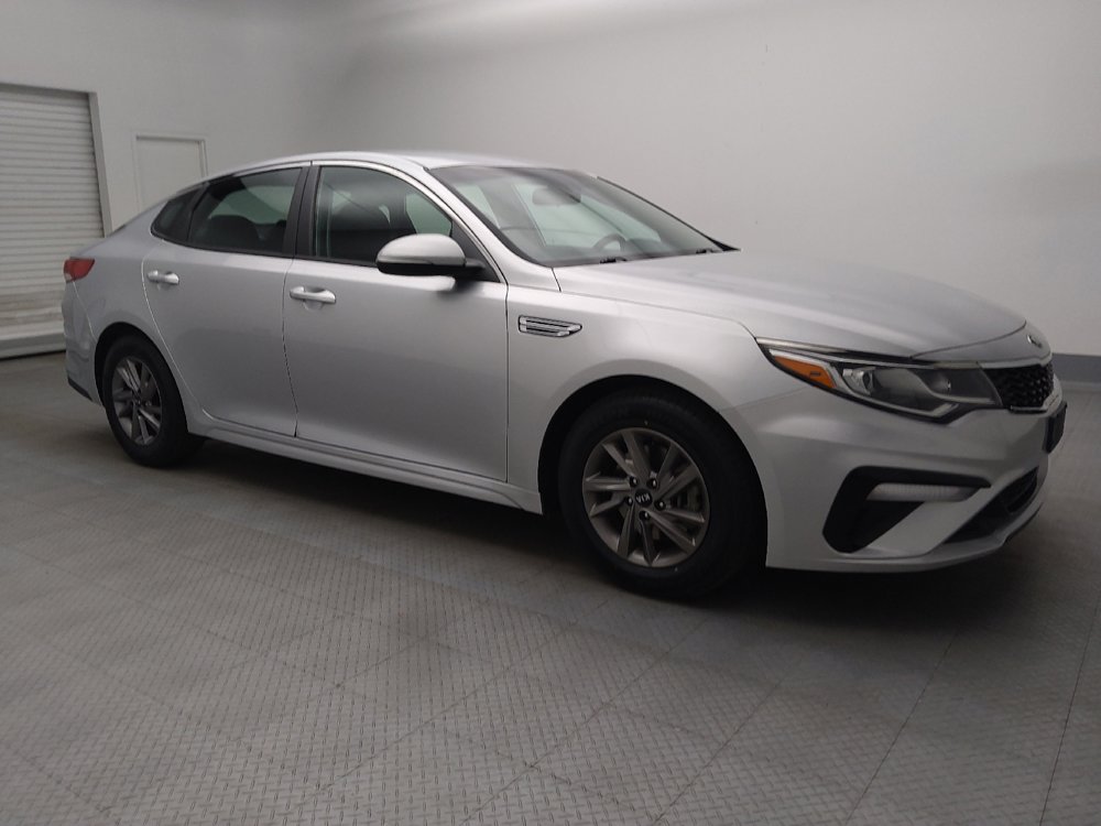Used 2020 Kia Optima LX FWD image 11