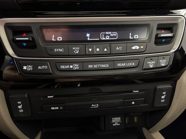 Used 2017 Honda Pilot Touring image 26