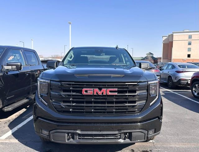 Used 2024 GMC Sierra 1500 Elevation image 3
