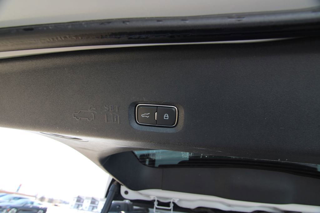 Used 2025 Ford Expedition Max Active image 40