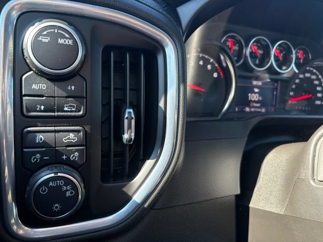 Used 2021 Chevrolet Silverado 1500 RST w/ Redline Edition AWD/4WD image 23