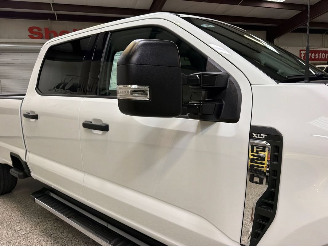 Used 2025 Ford F250 XLT AWD/4WD image 45