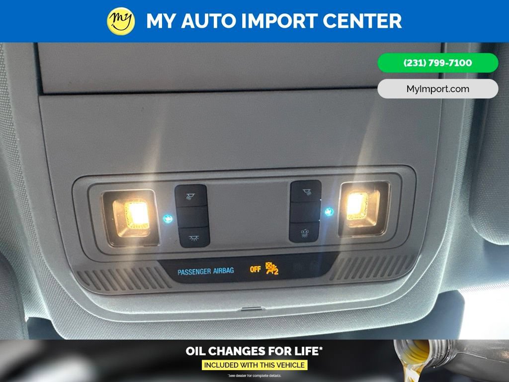 Used 2021 Ford Explorer XLT w/ Equipment Group 202A AWD/4WD image 19