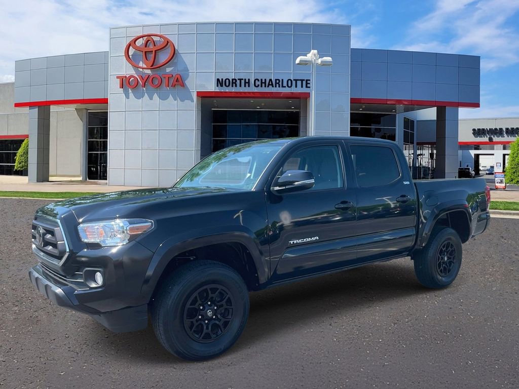 Used 2022 Toyota Tacoma SR5 w/ Technology Package RWD image 5