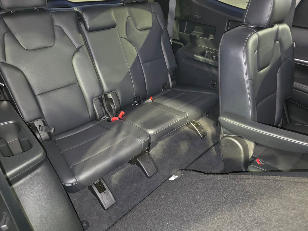 Used 2023 Kia Telluride S image 21