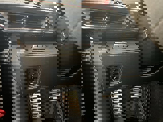 New 2026 Chevrolet Corvette Stingray Preferred Cpe w/ Z51 Performance Package image 18