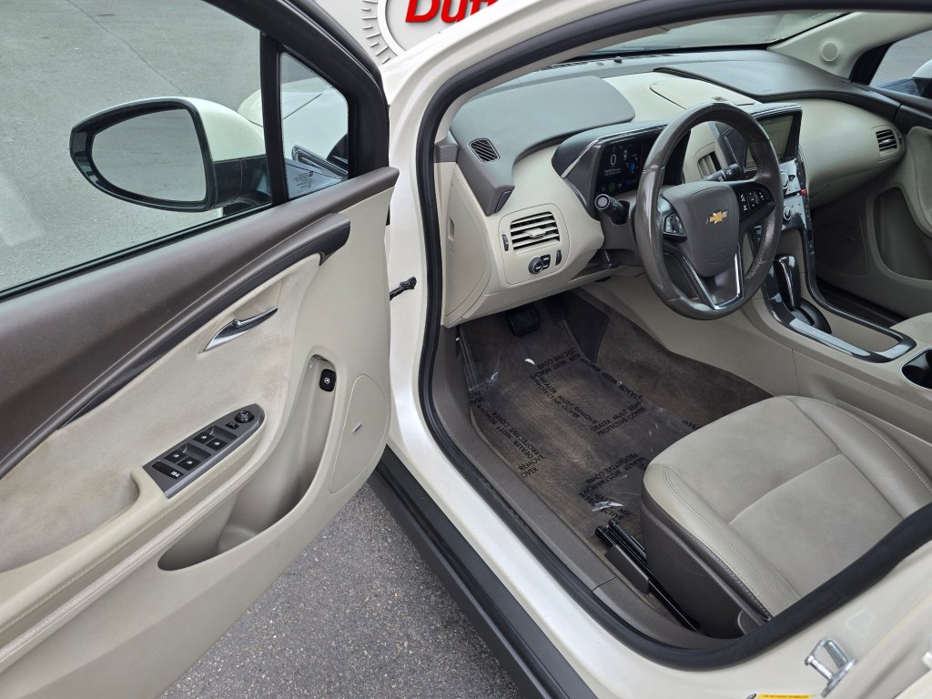 Used 2013 Chevrolet Volt Premium w/ Premium Trim Package FWD image 22