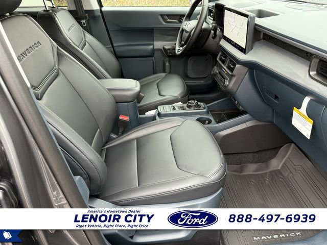 New 2026 Ford Maverick Lariat w/ Black Appearance Package image 18