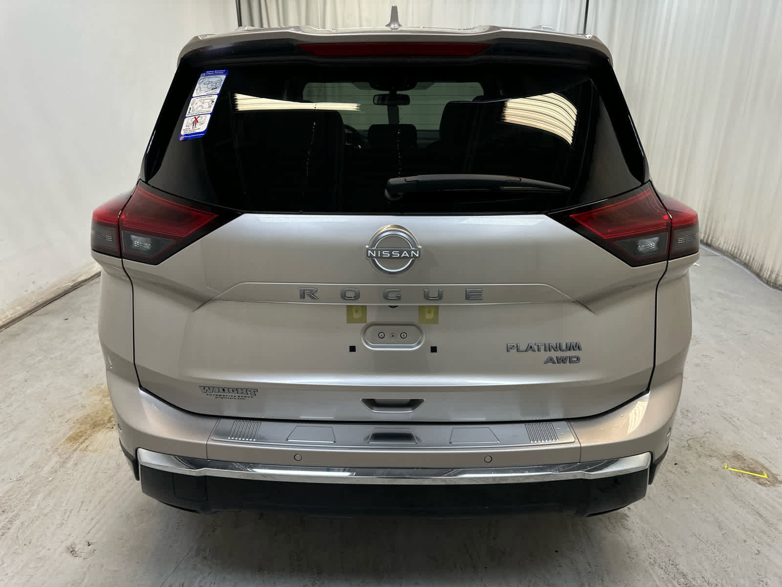 New 2026 Nissan Rogue Platinum image 8