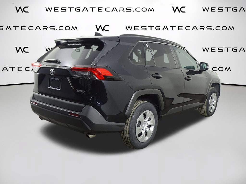 Used 2021 Toyota RAV4 LE FWD image 41