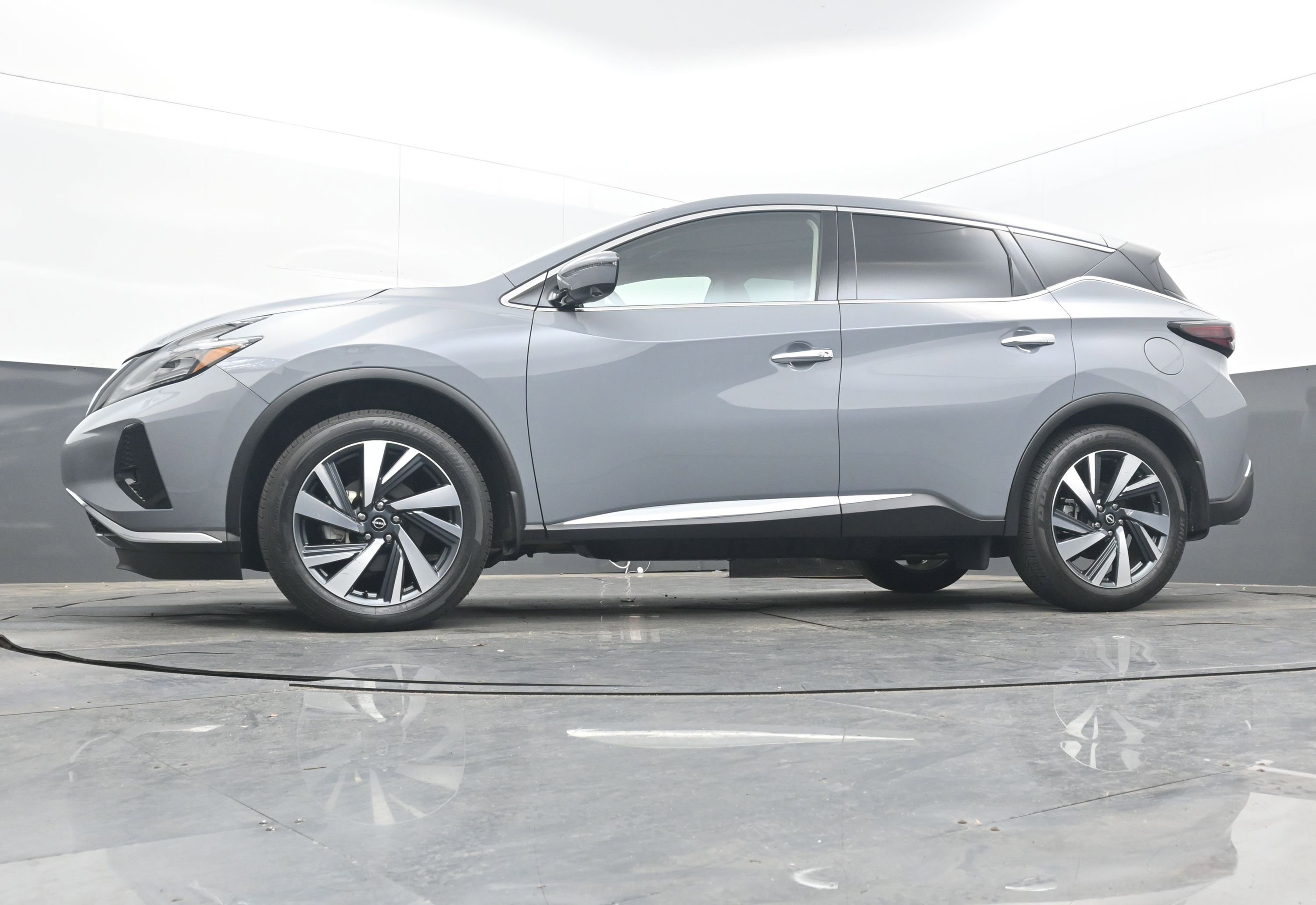 Used 2024 Nissan Murano SL image 23
