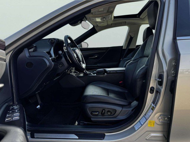 Used 2021 Lexus ES 250 w/ Premium Package image 18