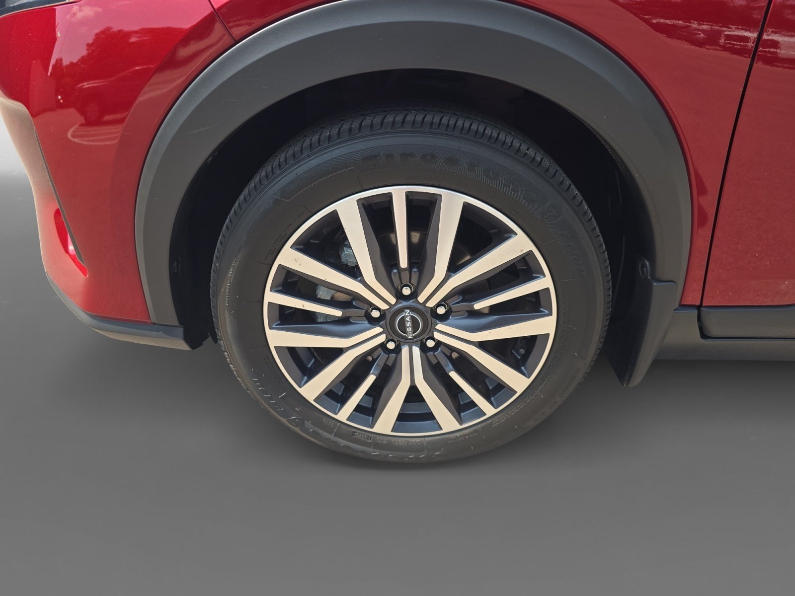 Certified 2024 Nissan Kicks SV FWD image 10