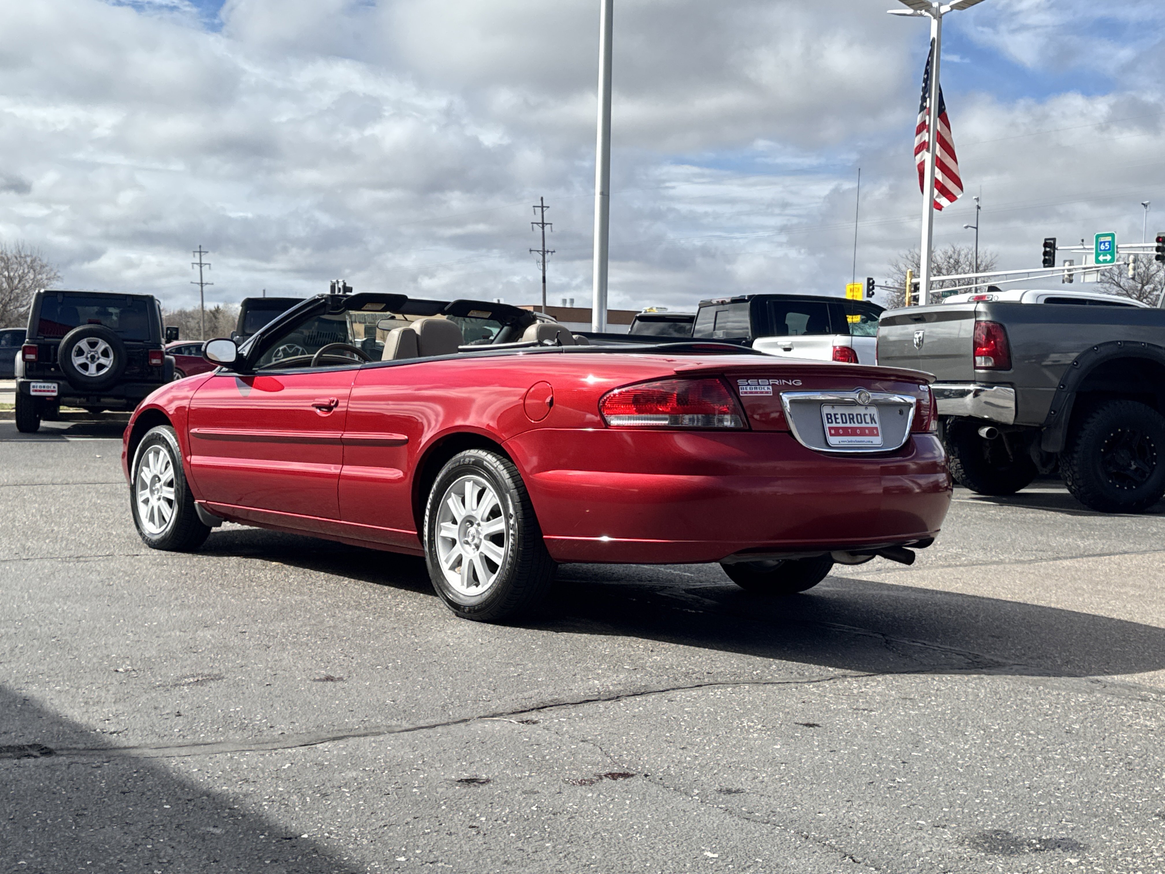 Used 2003 Chrysler Sebring GTC image 5