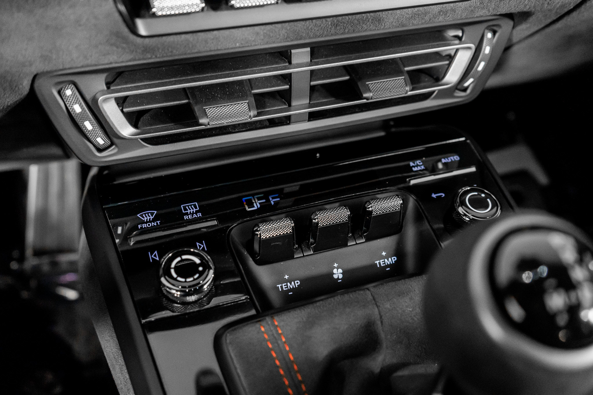 Used 2024 Porsche 911 GT3 RS image 39